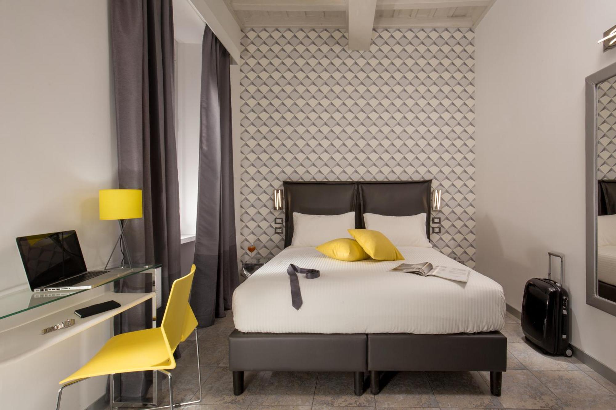 Gcf Luxury Suites, Guest House Rome Exterior photo
