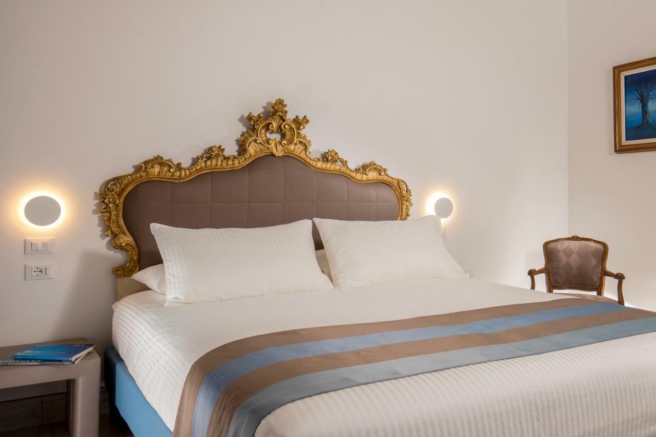 Gcf Luxury Suites, Guest House Rome Exterior photo